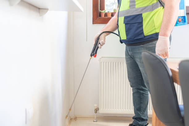 Best Pest Removal Services  in Pinetops, NC